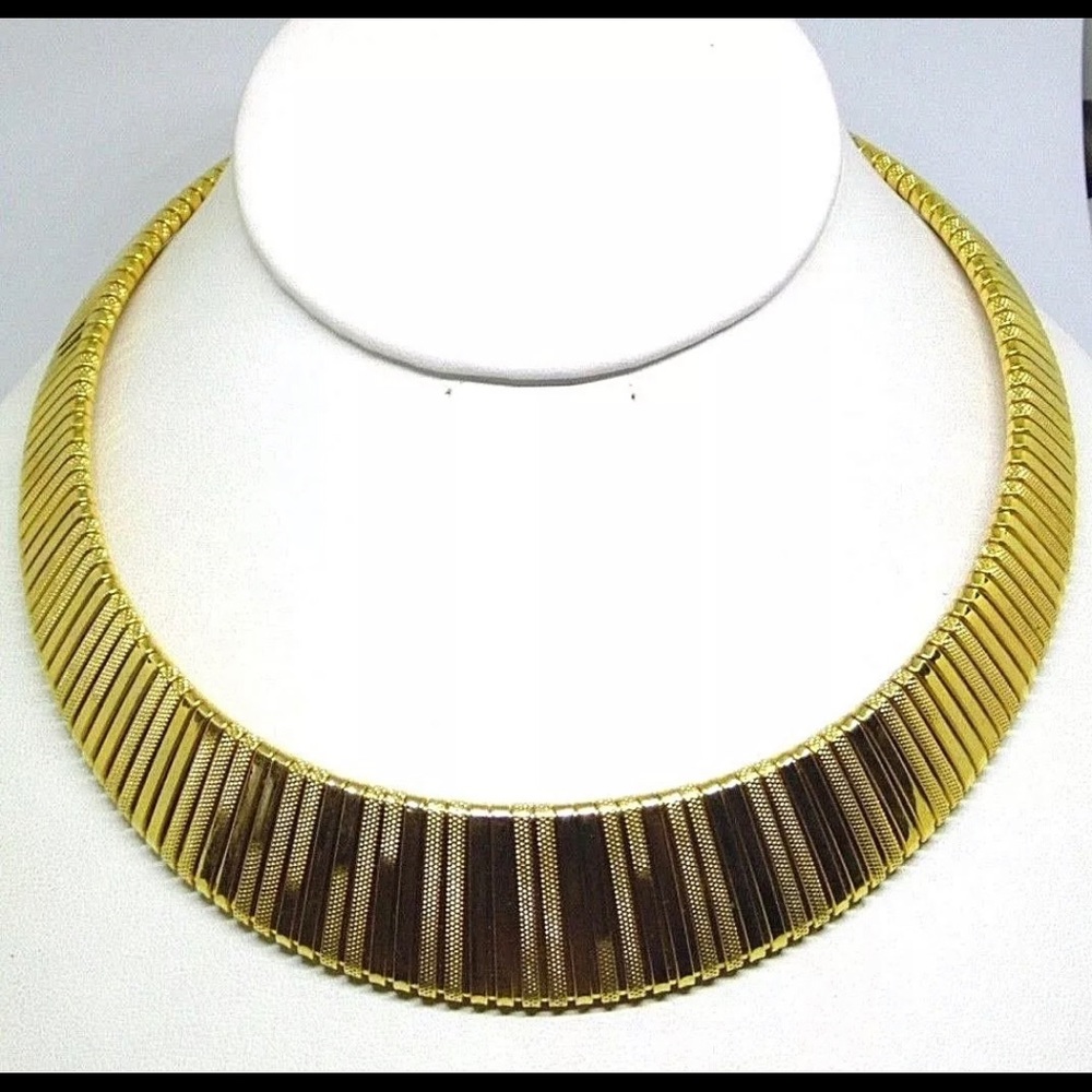 Vintage Textured Gold Tone Flex Omega Cleopatra